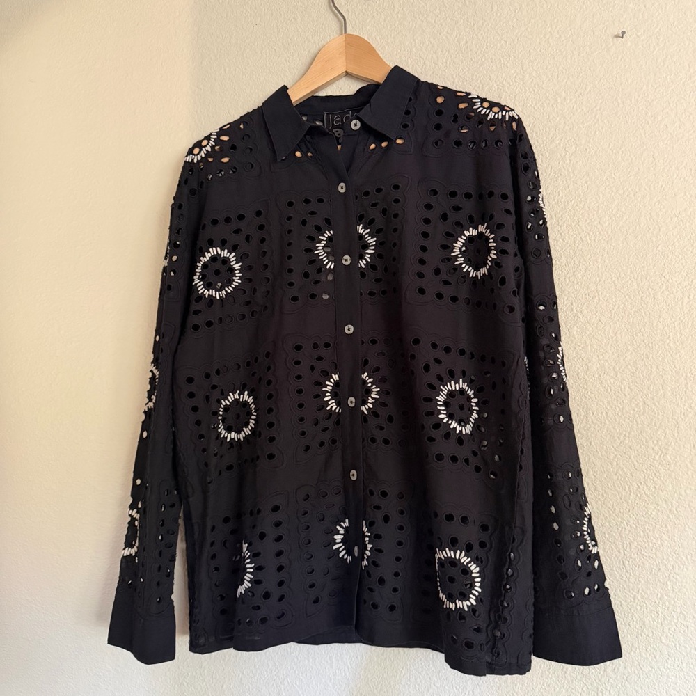 Johnny Was Jade Eyelet Embroidered Button Down Shirt Black Size Small NWT
